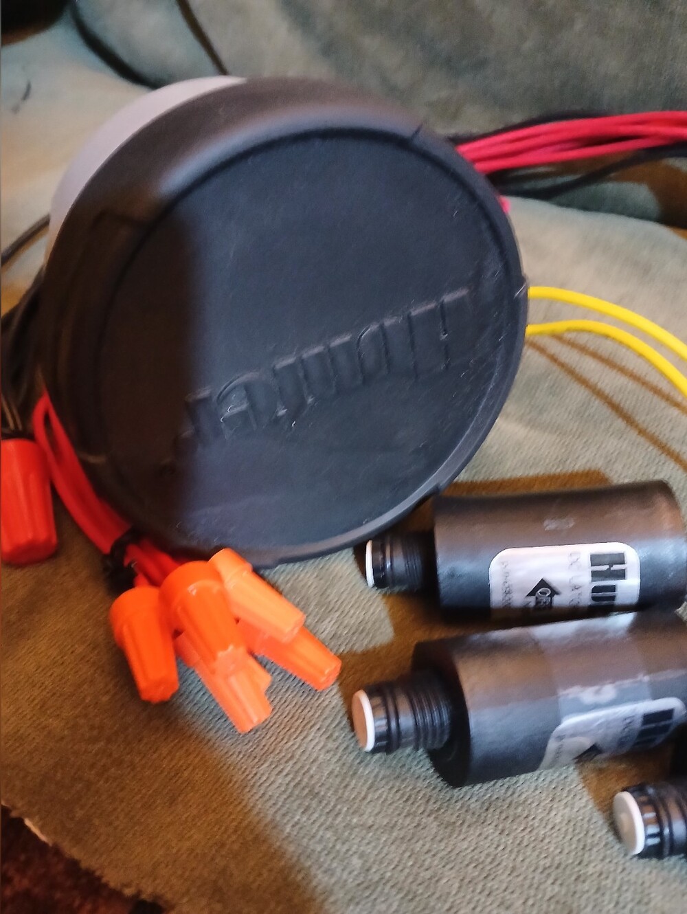 Hunter NODE-600, 6 Selenod Included - Picture 5 of 5
